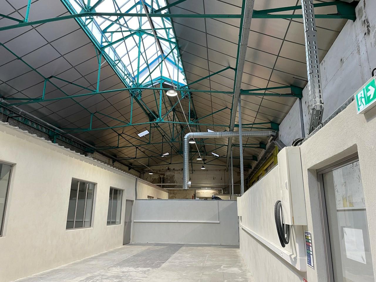 Local d'activité Villeurbanne 1742m² Location local d'activité Villeurbanne Rhône OLACT2109416 3
